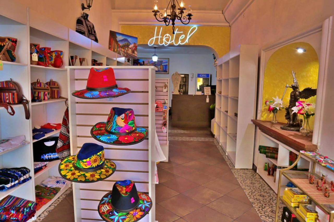 Hotel Posada El Arcangel Antigua ภายนอก รูปภาพ